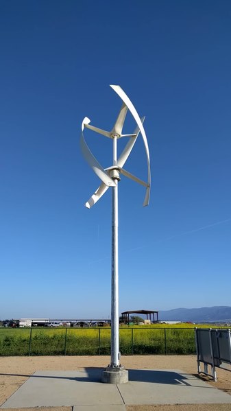 Vertical-axis-wind-turbine