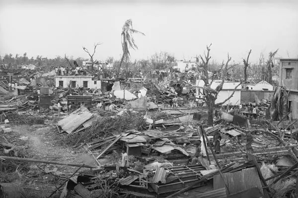 Top-Natural-Disasters-Bhola-Cyclone,-1970