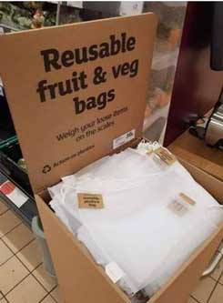 Green Packaging-Reusable fabric-made bags