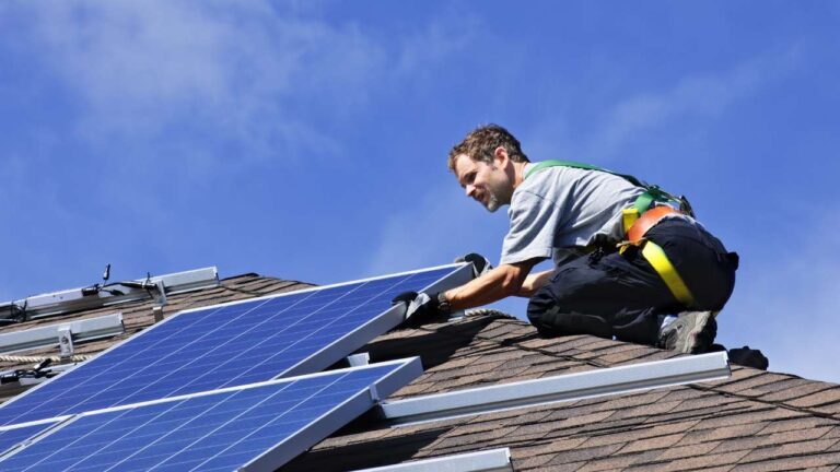 How To Install Solar Panels Step by Step – An Ultimate Guide